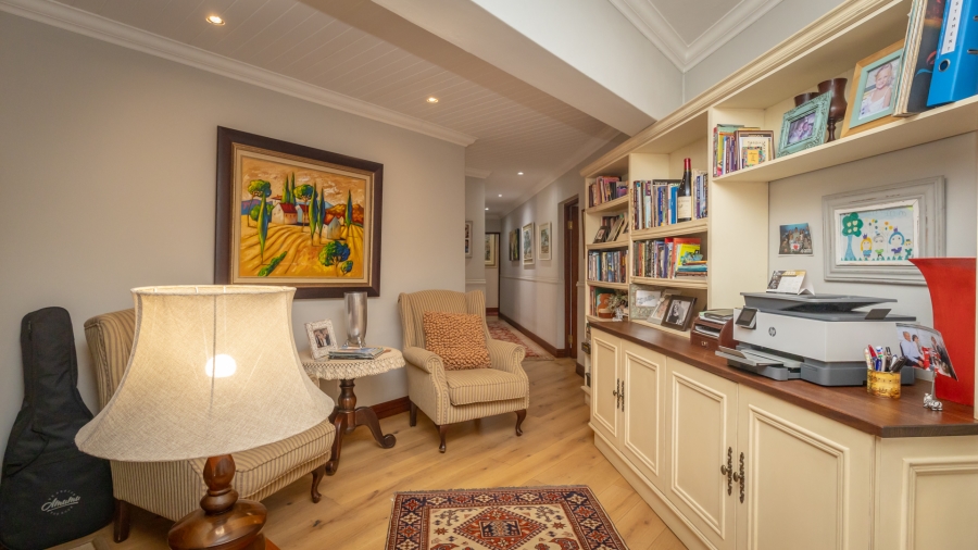 3 Bedroom Property for Sale in The Coves North West